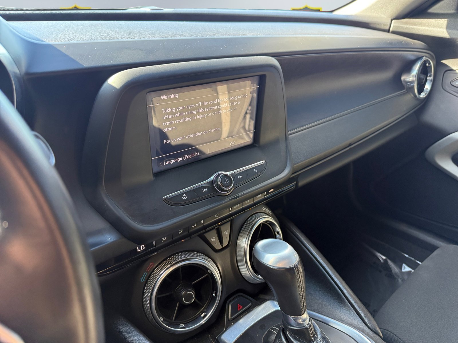 Used 2021 Chevrolet Camaro LT w/ RS Package image 14