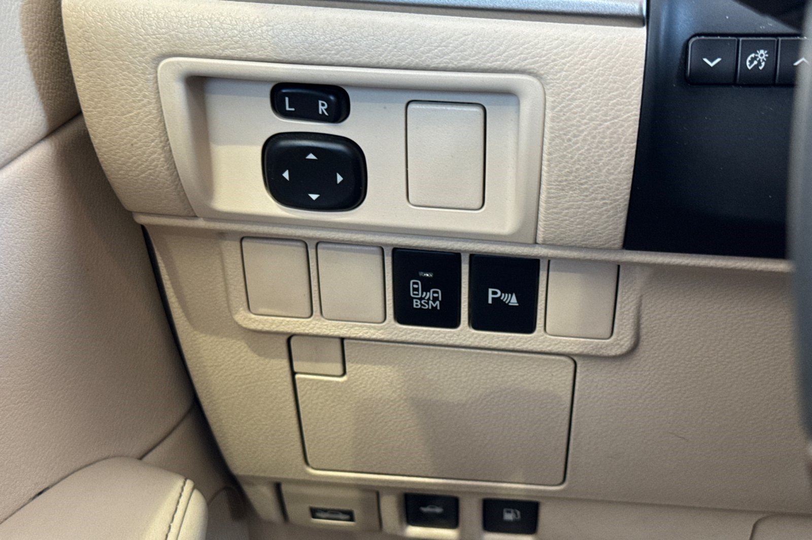 Used 2013 Lexus ES 350 w/ Premium Pkg FWD image 36