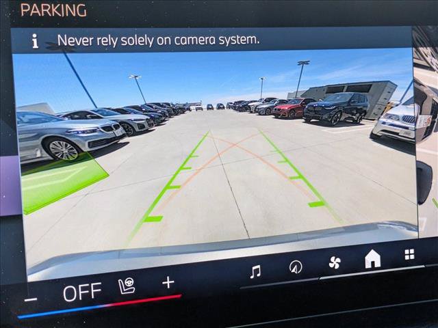 Used 2025 BMW 750e xDrive w/ Executive Package AWD/4WD image 14