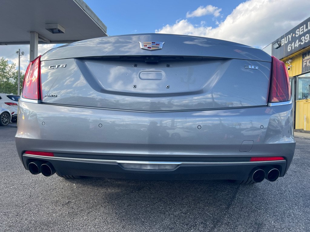 Used 2018 Cadillac CT6 Luxury AWD/4WD image 16