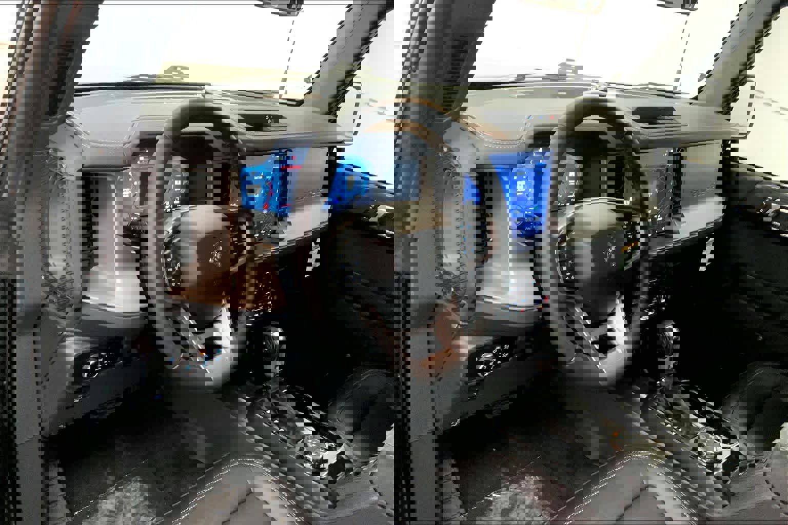 New 2025 Ford Bronco Outer Banks image 7