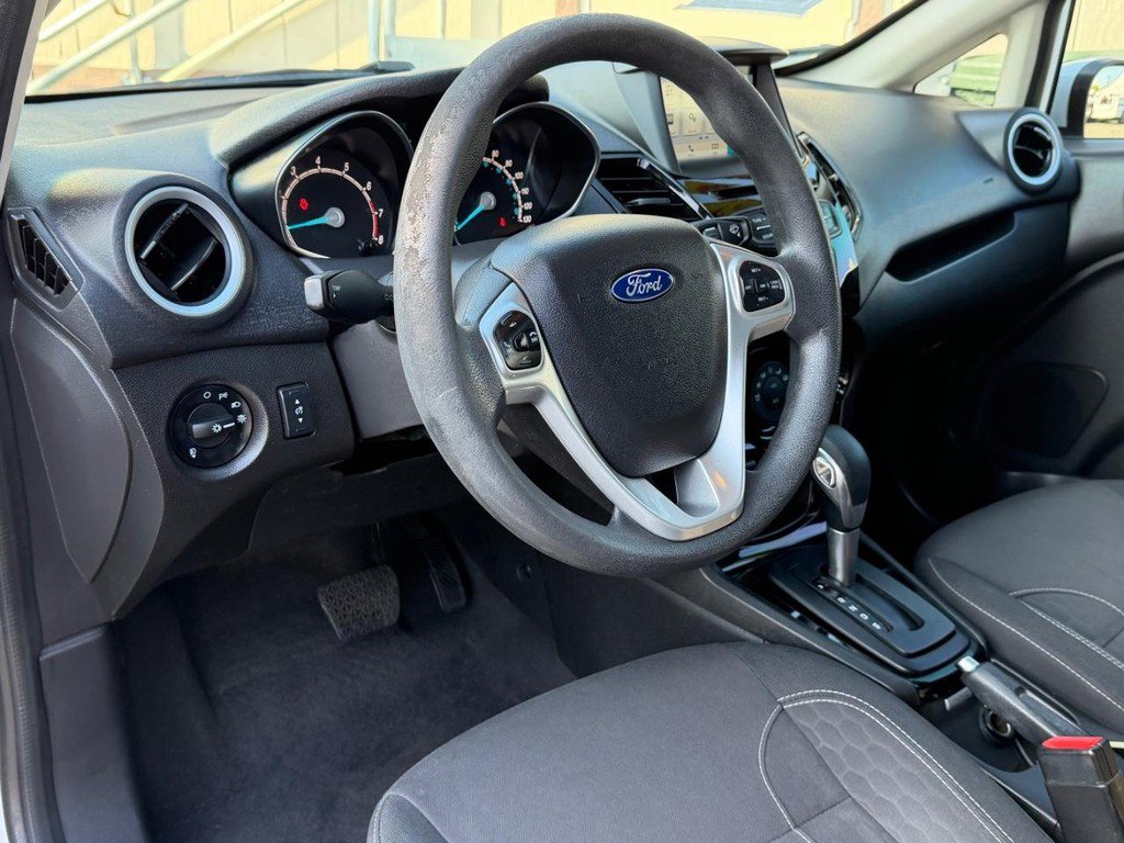 Used 2019 Ford Fiesta SE w/ Equipment Group 201A image 16