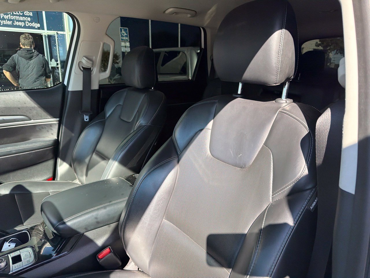 Used 2020 Kia Telluride LX AWD/4WD image 15