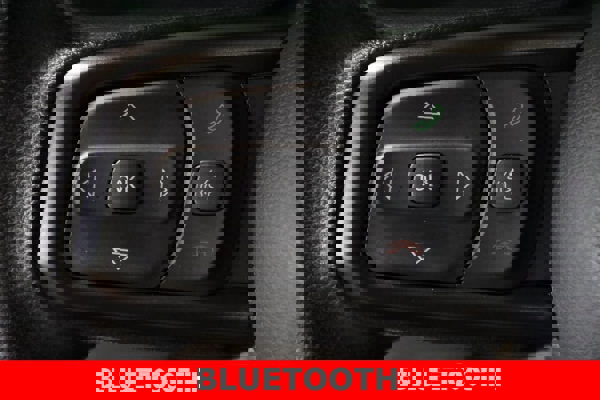 Used 2025 Jeep Gladiator Sport image 20