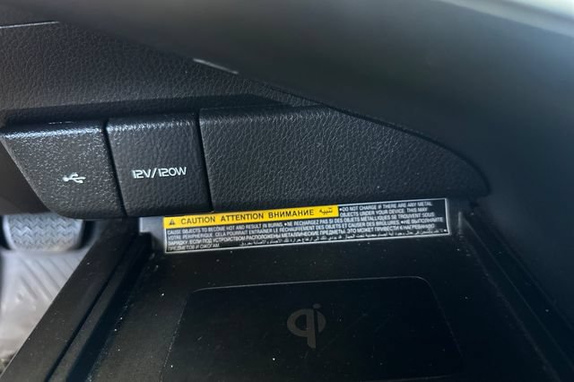 Used 2021 Toyota Camry XSE FWD image 27