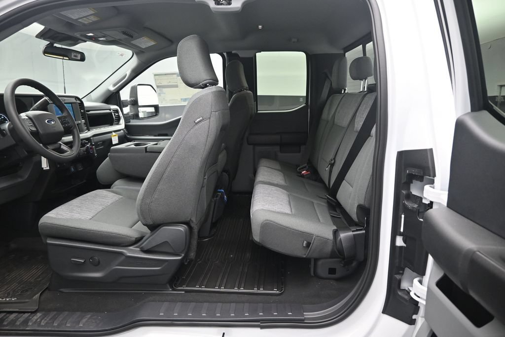 New 2026 Ford F350 XLT AWD/4WD image 17