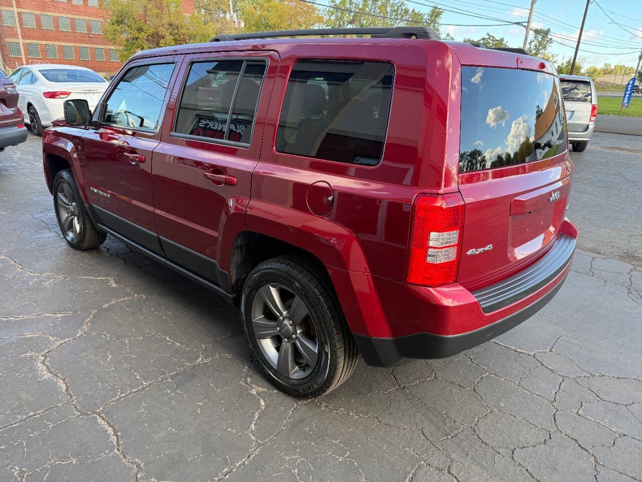 Used 2015 Jeep Patriot High Altitude AWD/4WD image 4