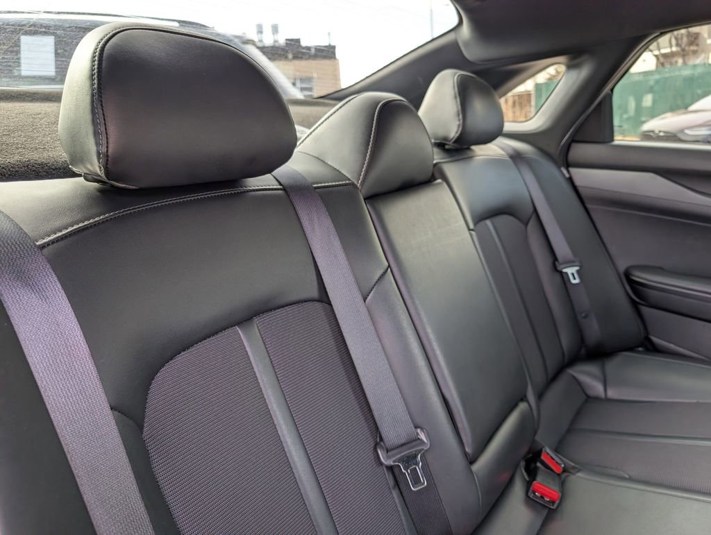 Used 2023 Kia K5 GT-Line w/ GT-Line Premium Package image 17