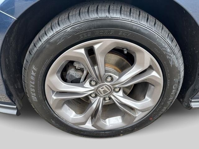 Used 2024 Honda Accord EX image 2
