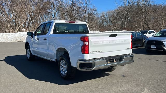 Used 2025 Chevrolet Silverado 1500 W/T image 4