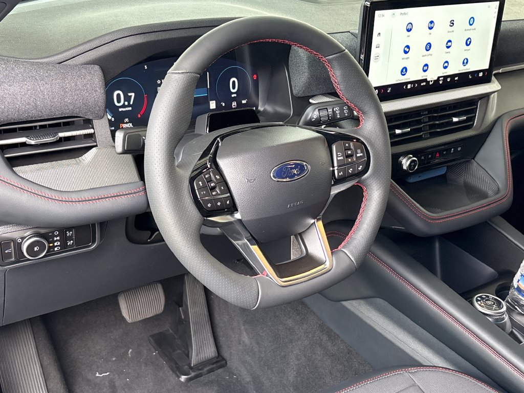 New 2026 Ford Explorer ST-Line AWD/4WD image 13