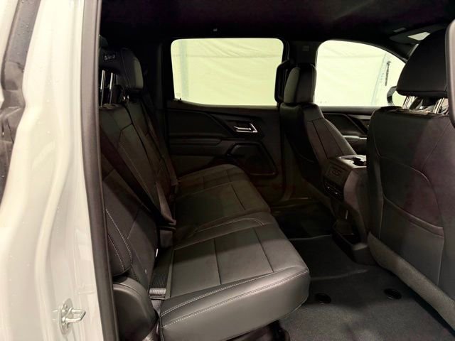 Used 2025 Chevrolet Silverado EV LT image 25