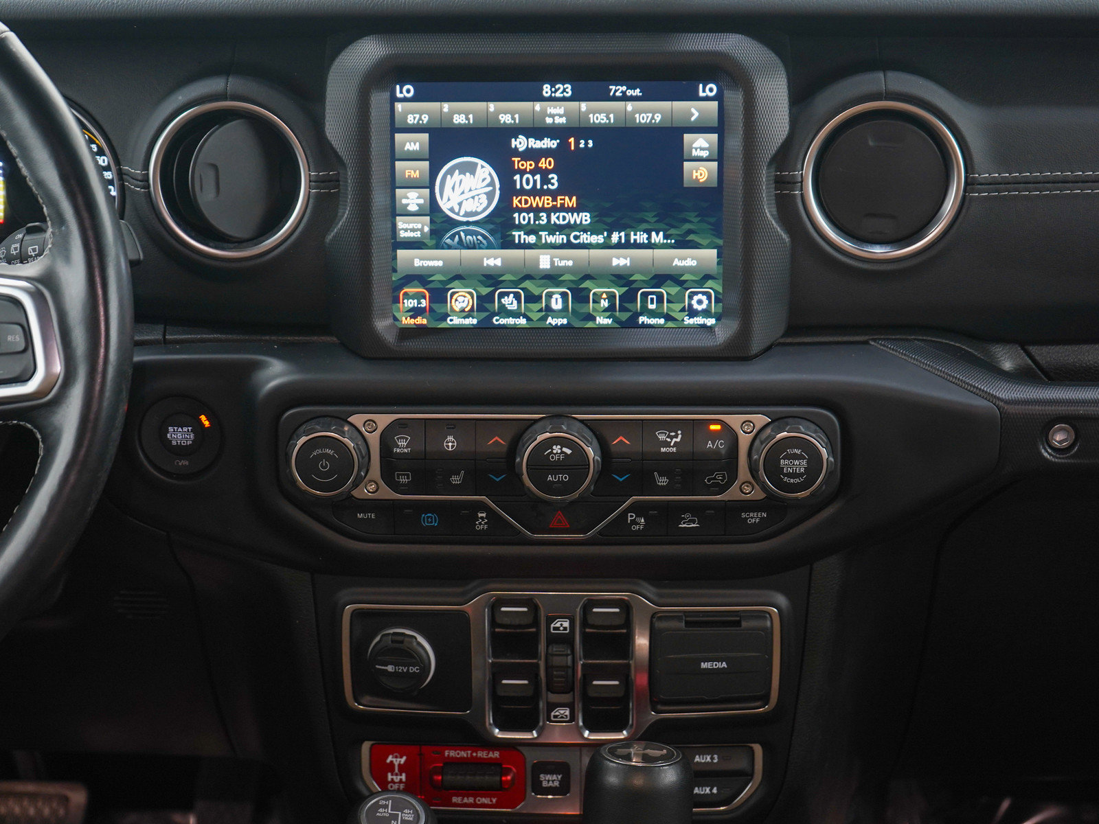 Used 2023 Jeep Wrangler Unlimited Rubicon 4xe w/ Safety Group image 15