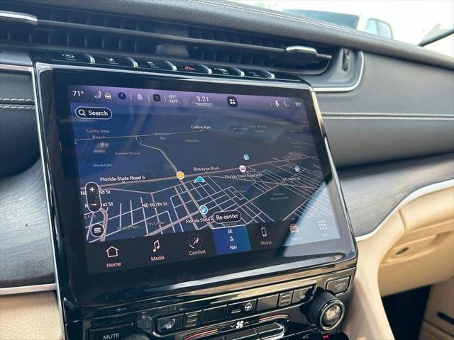 Certified 2022 Jeep Grand Cherokee L Limited RWD image 24
