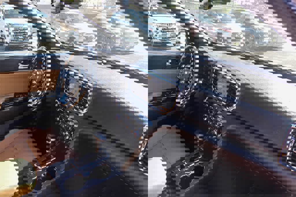 Used 2020 Kia Sportage SX image 23