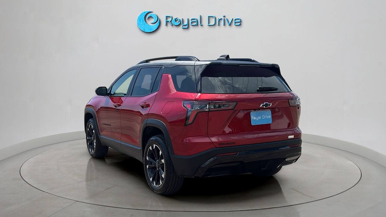 Used 2026 Chevrolet Equinox RS w/ LPO, Floor Liner Package FWD image 4