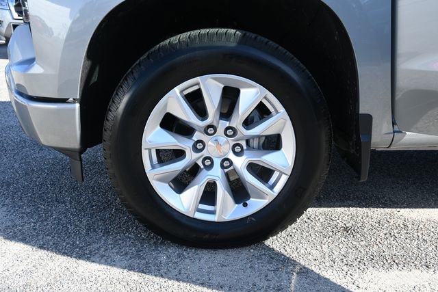 Used 2025 Chevrolet Silverado 1500 Custom image 26