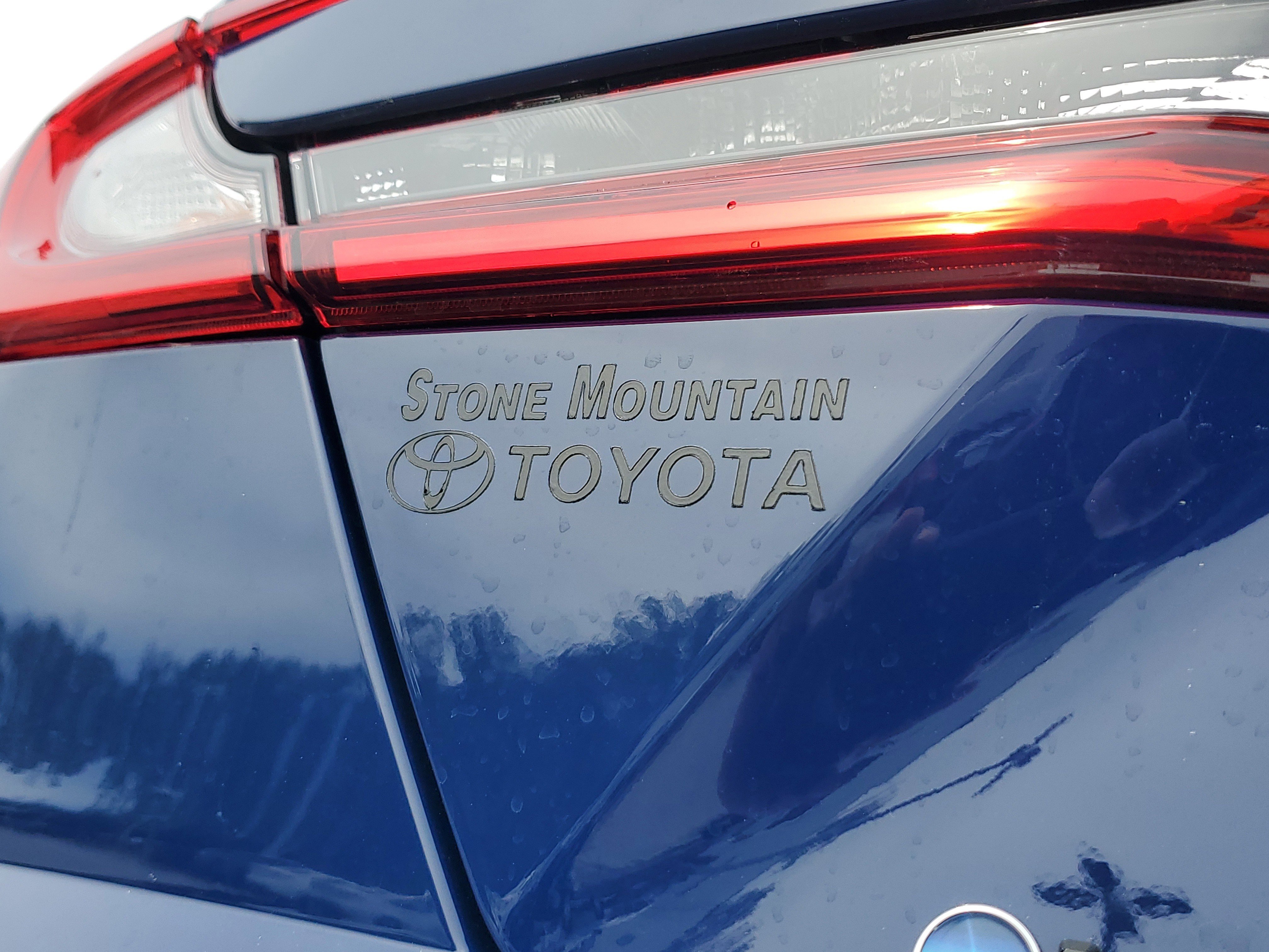 New 2026 Toyota Camry SE FWD image 9