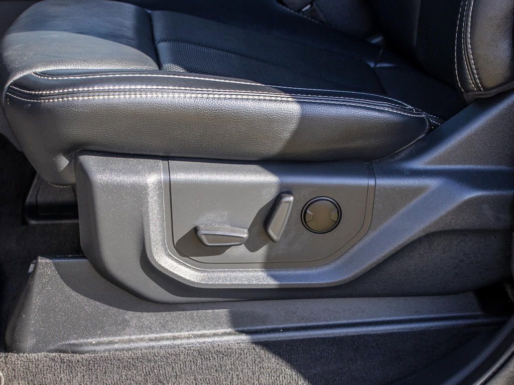 Used 2022 Ford F250 Lariat w/ Lariat Ultimate Package image 26