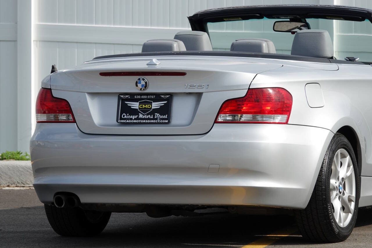 Used 2009 BMW 128i Convertible RWD image 24