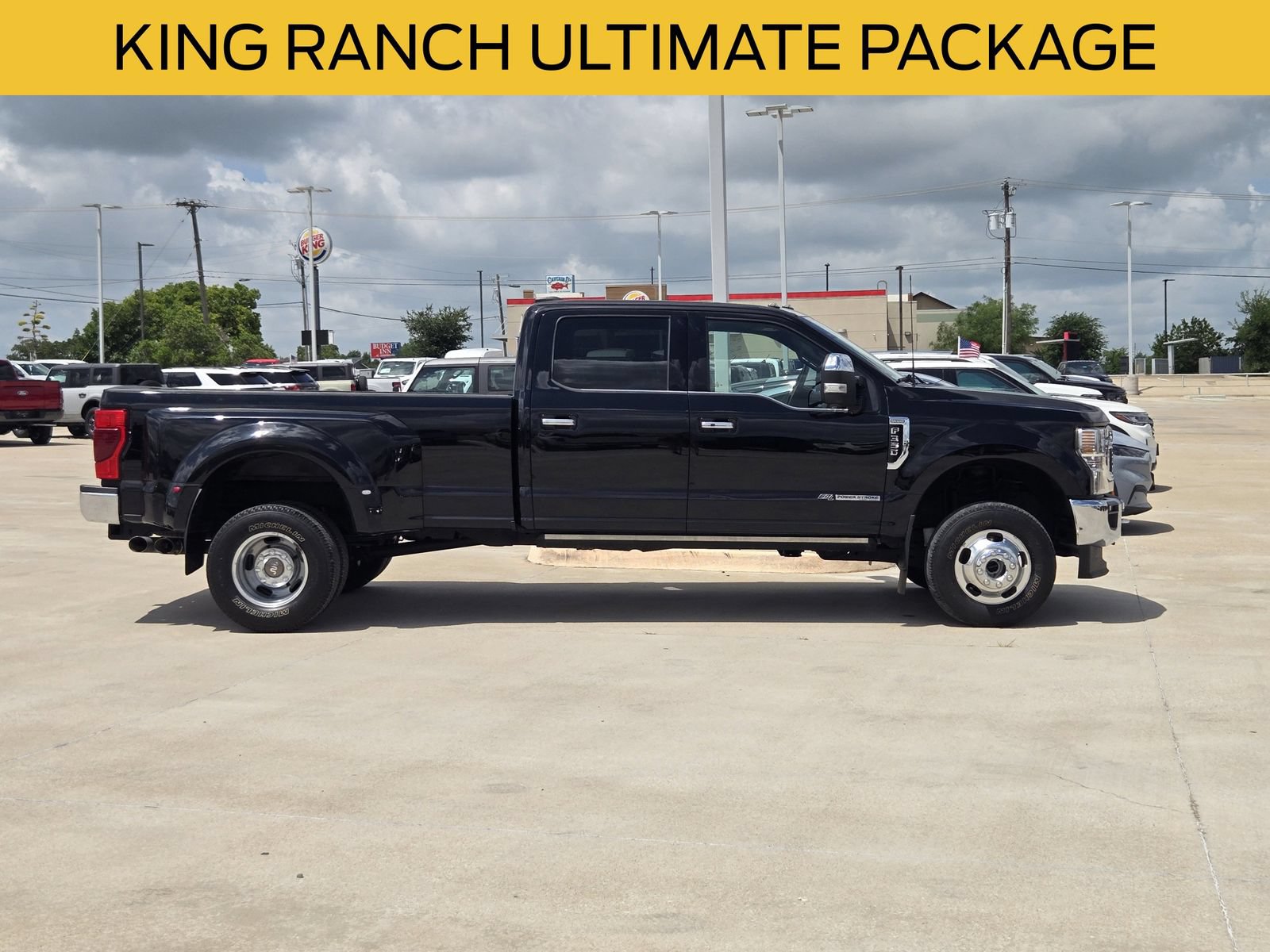 Used 2022 Ford F350 King Ranch w/ King Ranch Ultimate Package AWD/4WD image 7