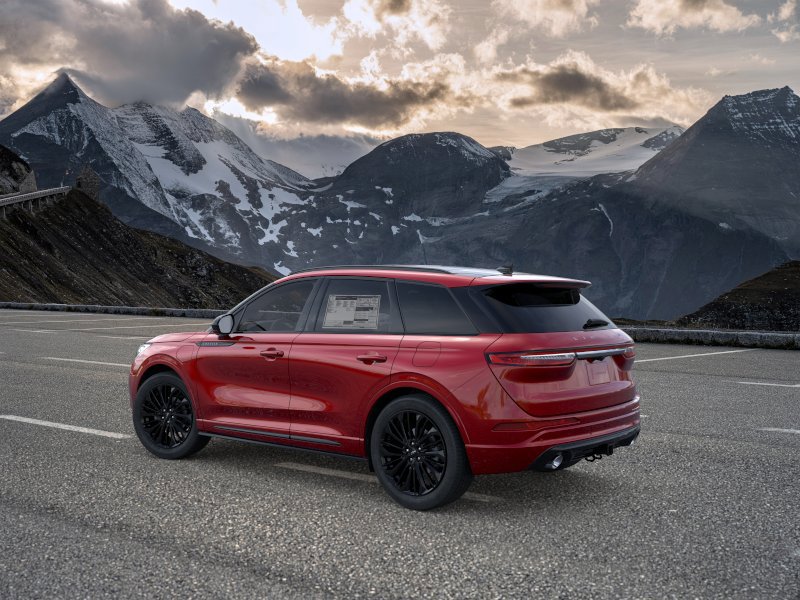 New 2026 Lincoln Corsair Grand Touring w/ Jet Appearance Package image 4