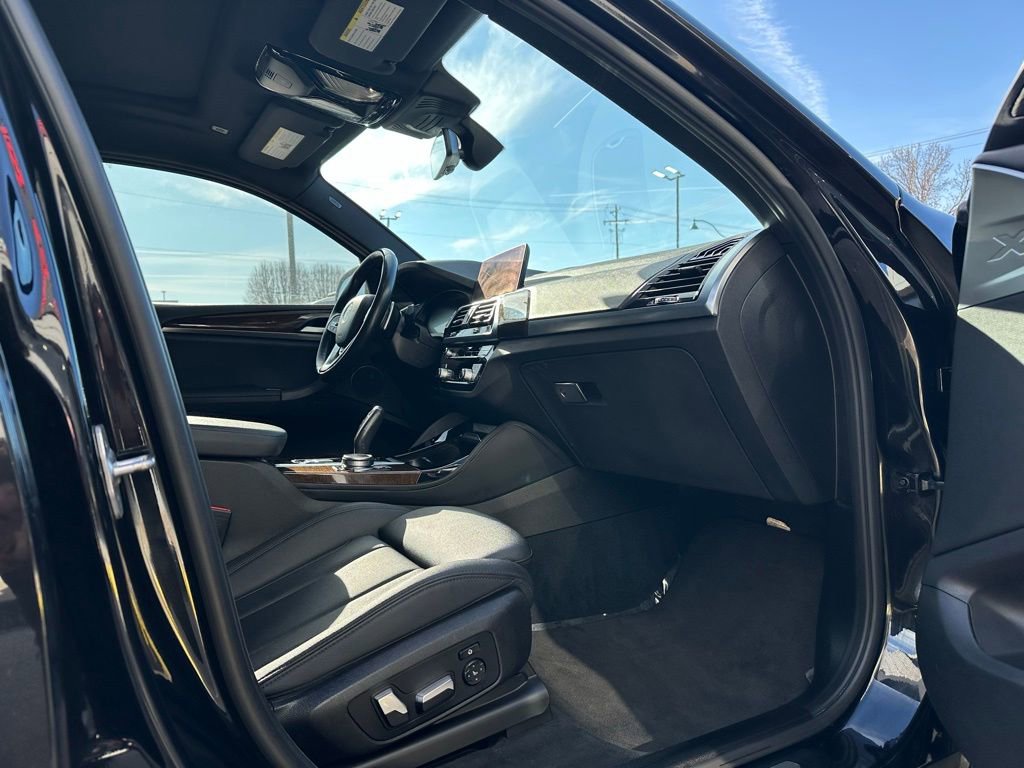 Used 2020 BMW X4 xDrive30i w/ Convenience Package image 33