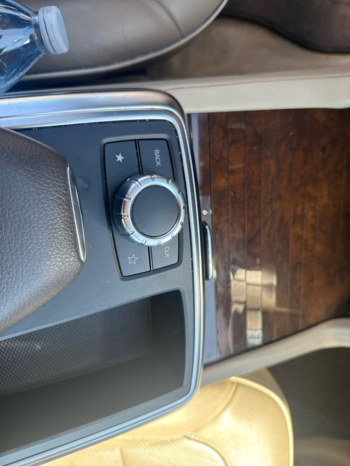 Used 2014 Mercedes-Benz ML 350 BlueTEC 4MATIC image 29