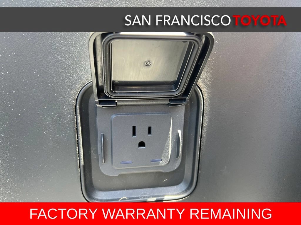 Used 2026 Lucid Gravity Grand Touring AWD/4WD image 39