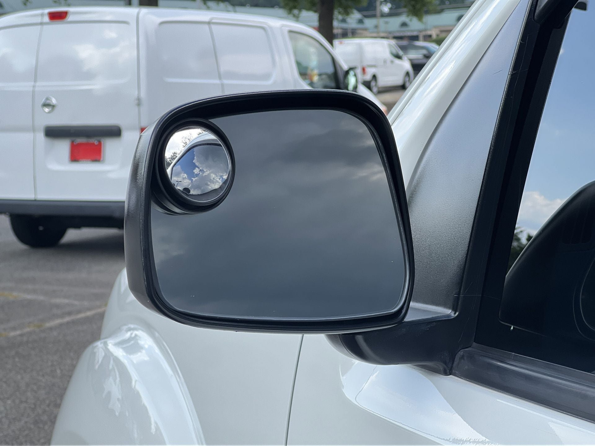 Used 2020 Nissan Frontier S RWD image 26
