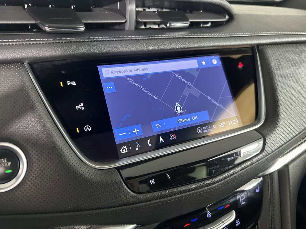 Used 2022 Cadillac XT5 Sportv w/ Technology Package image 17