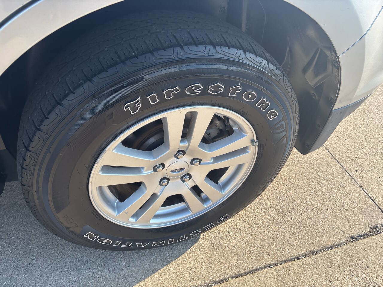 Used 2012 Ford Edge SE FWD image 6