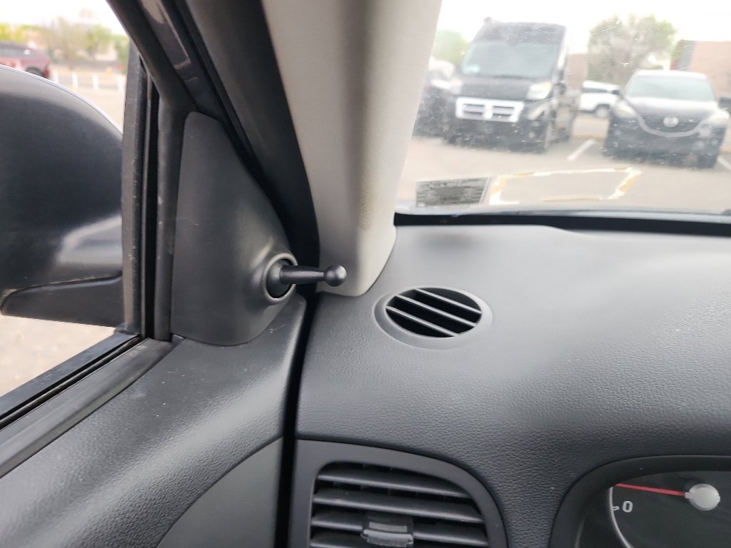 Used 2010 Hyundai Accent GS image 26