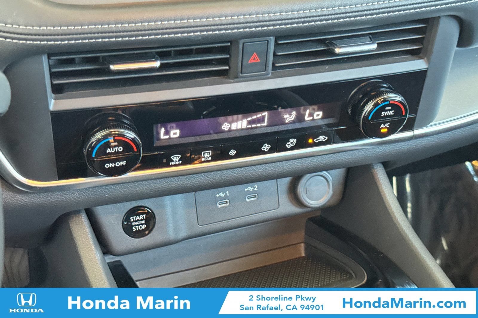 Used 2025 Nissan Rogue SV FWD image 25