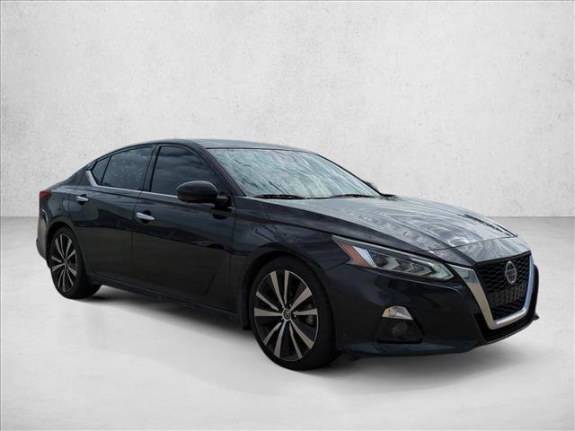 Used 2019 Nissan Altima 2.5 Platinum FWD image 3