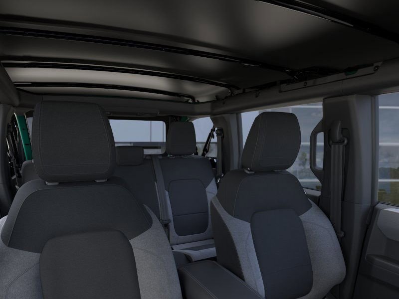 New 2025 Ford Bronco 4-Door image 12