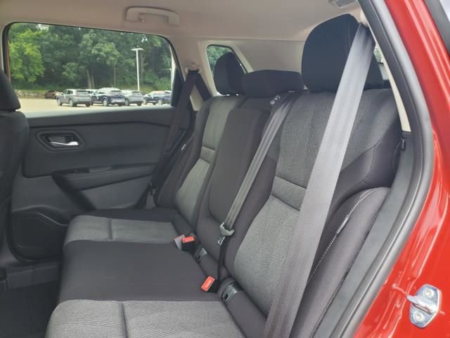 New 2026 Nissan Rogue SV image 9