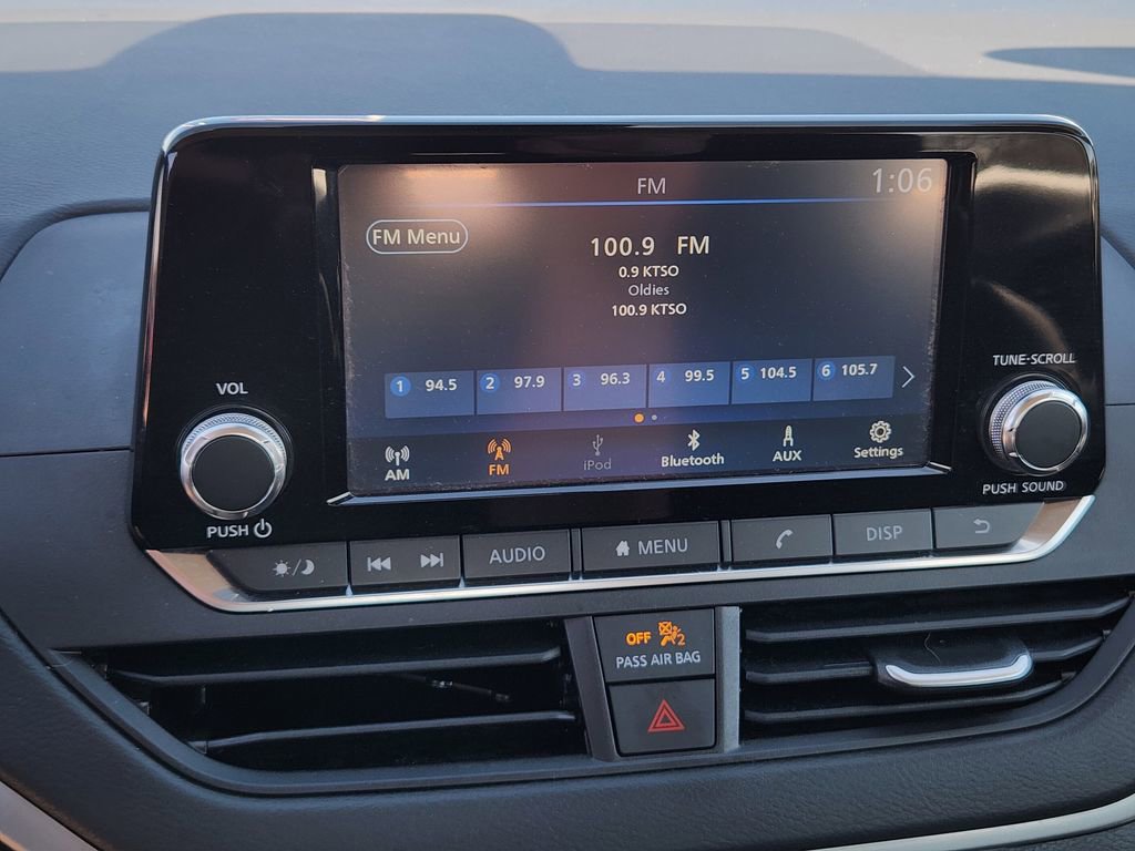 Used 2024 Nissan Altima 2.5 S image 18