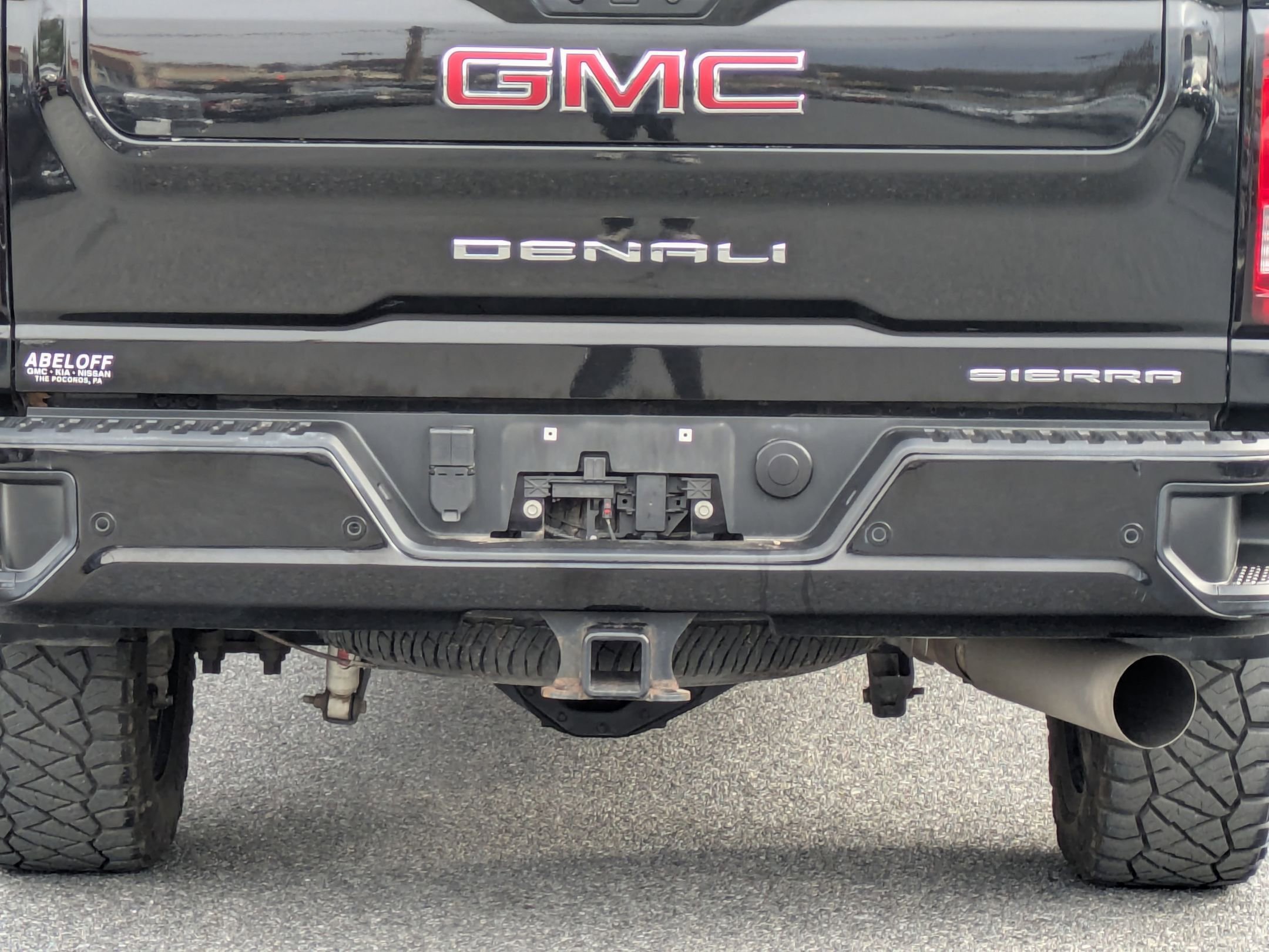 Used 2022 GMC Sierra 3500 Denali w/ Denali Black Diamond Edition image 26