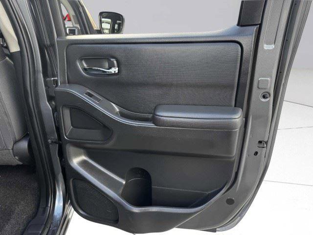 Used 2023 Nissan Frontier SV w/ Technology Package AWD/4WD image 49
