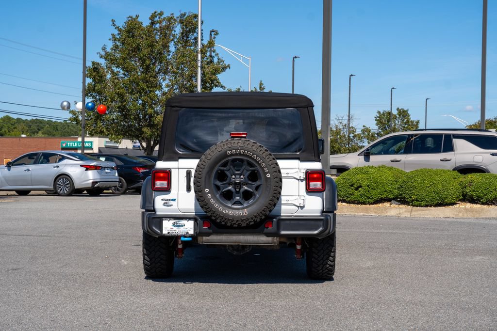 Used 2023 Jeep Wrangler Unlimited w/ Cold Weather Group AWD/4WD image 6