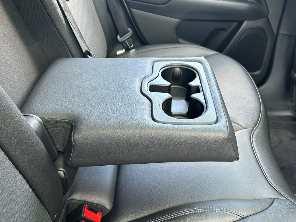 New 2025 Jeep Compass Latitude w/ Sun & Sound Group AWD/4WD image 39