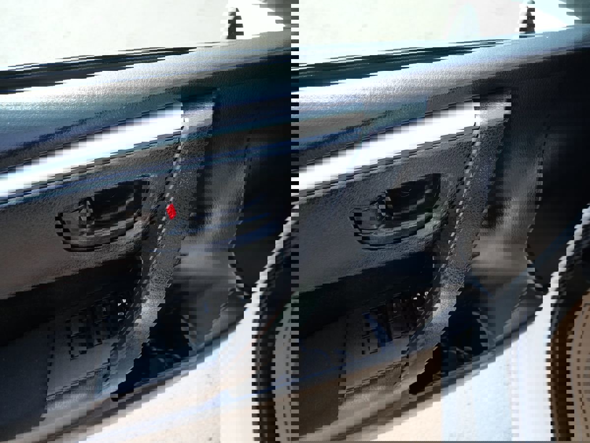 Used 2016 Toyota Corolla L image 15