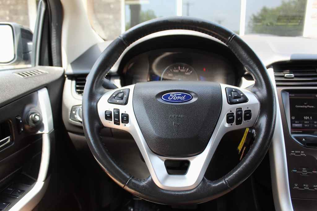 Used 2013 Ford Edge SEL AWD/4WD image 14