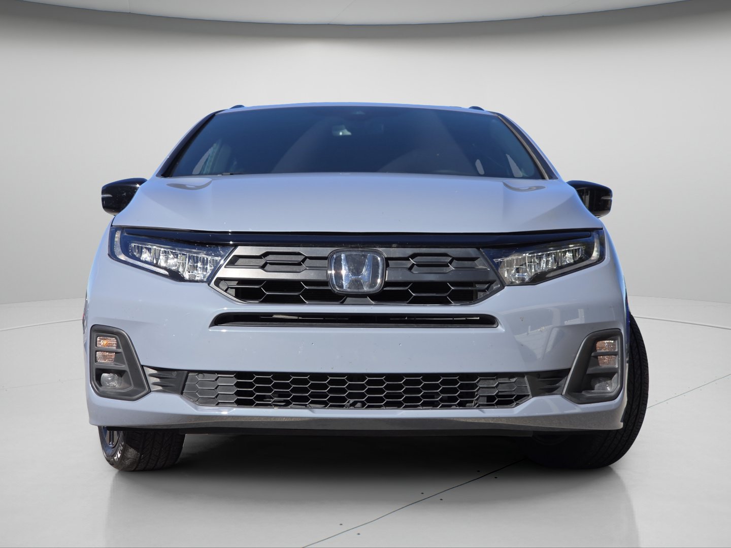 Certified 2025 Honda Odyssey Sport-L image 3