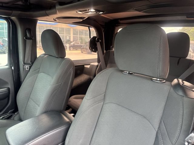 Used 2020 Jeep Wrangler Sport AWD/4WD image 11