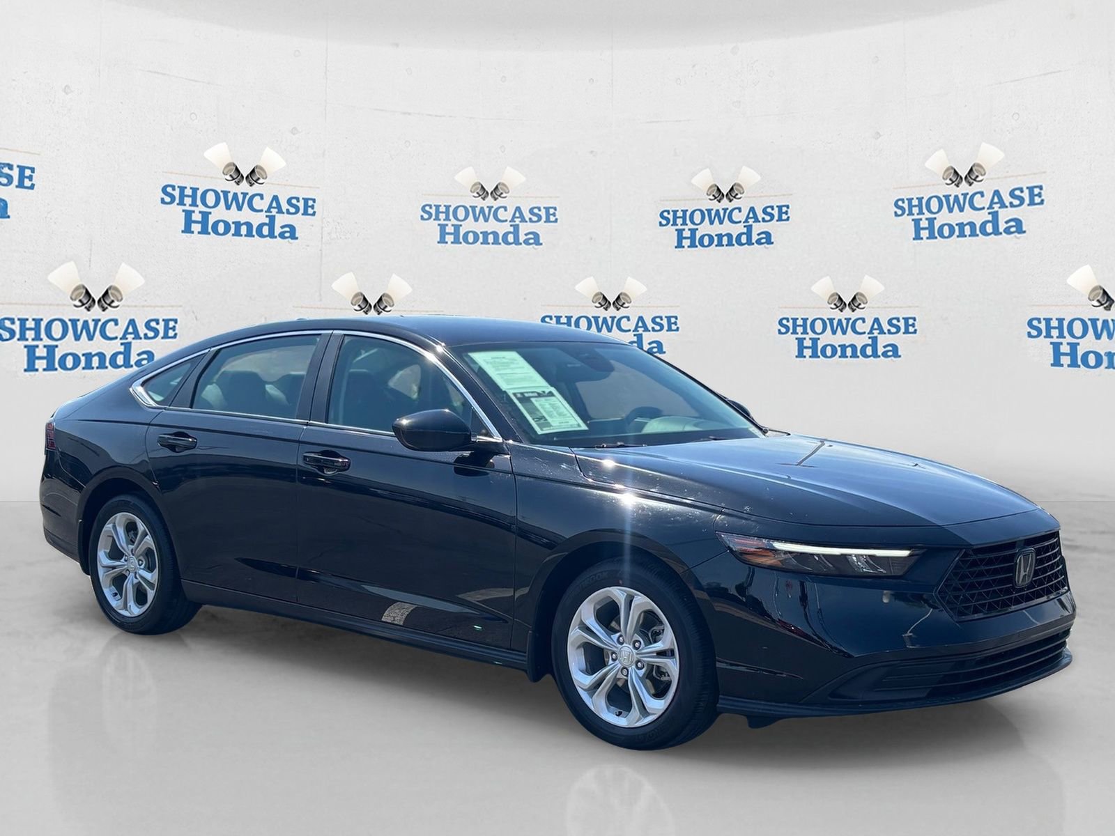 Used 2024 Honda Accord LX image 10