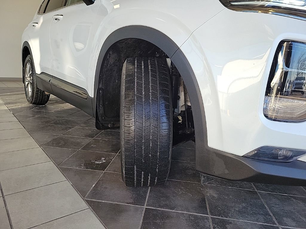 Used 2020 Hyundai Santa Fe Limited image 18