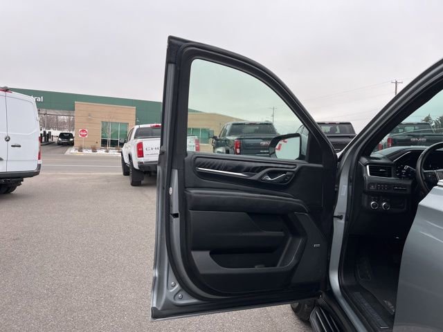 Used 2023 GMC Yukon Denali image 25