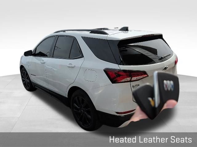 Used 2022 Chevrolet Equinox RS w/ RS Leather Package image 9
